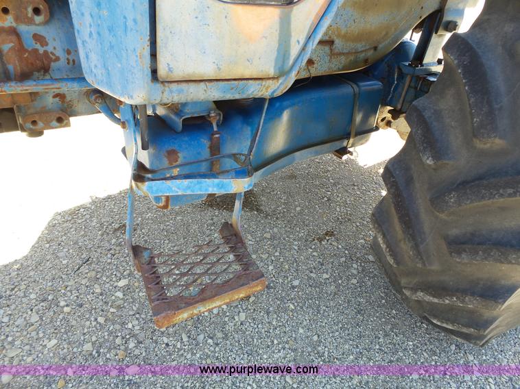 image for item J4063 Ford 6610 tractor