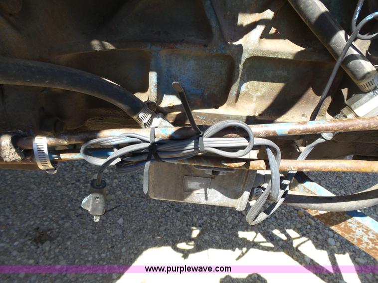 image for item J4063 Ford 6610 tractor