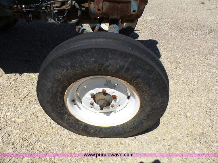 image for item J4063 Ford 6610 tractor