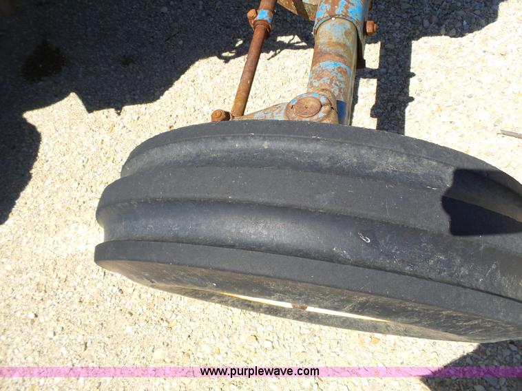 image for item J4063 Ford 6610 tractor