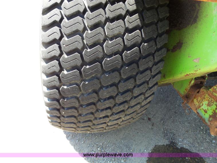 image for item J4067 CTL 2800 Turf Runner mower