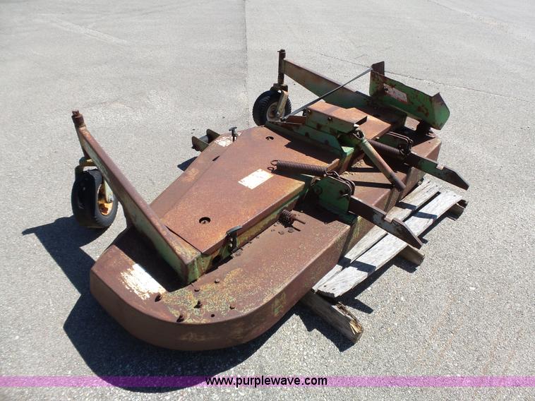 image for item J4067 CTL 2800 Turf Runner mower