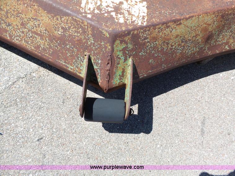 image for item J4067 CTL 2800 Turf Runner mower