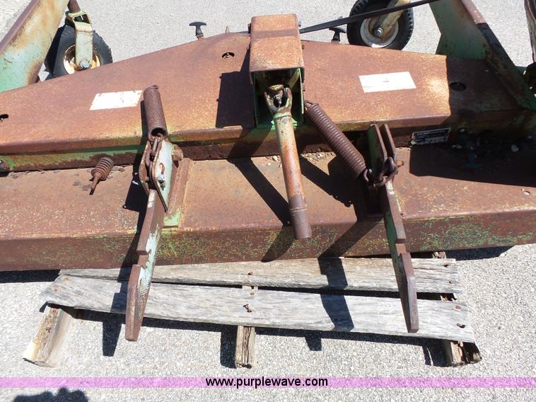 image for item J4067 CTL 2800 Turf Runner mower