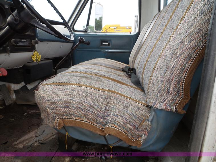 image for item J4835 1978 Chevrolet C60 dump truck