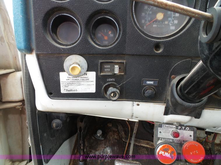 image for item J4835 1978 Chevrolet C60 dump truck