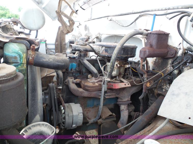 image for item J4835 1978 Chevrolet C60 dump truck