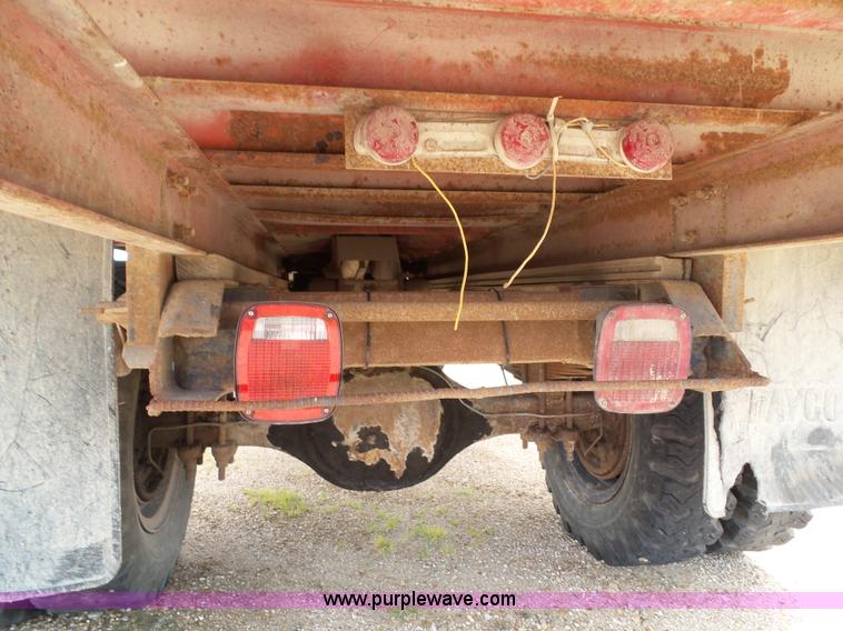 image for item J4835 1978 Chevrolet C60 dump truck