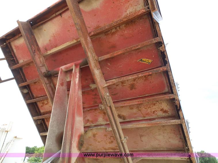 image for item J4835 1978 Chevrolet C60 dump truck