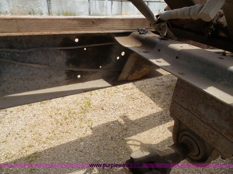 image for item J4835 1978 Chevrolet C60 dump truck