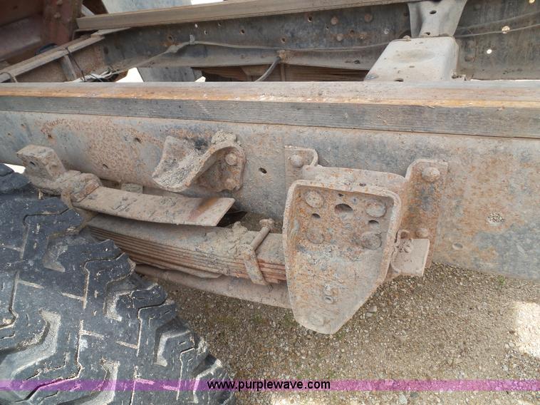 image for item J4835 1978 Chevrolet C60 dump truck