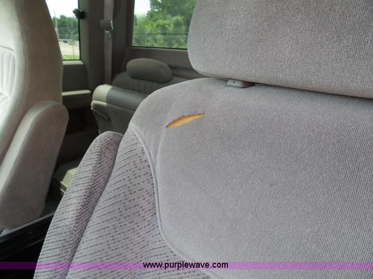 image for item J4838 1998 Chevrolet 1500 Ext. Cab pickup truck