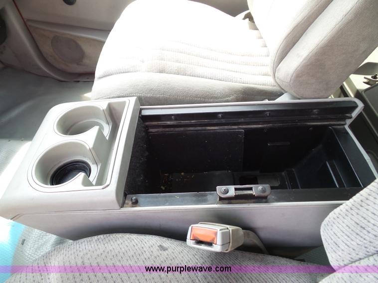 image for item J4838 1998 Chevrolet 1500 Ext. Cab pickup truck