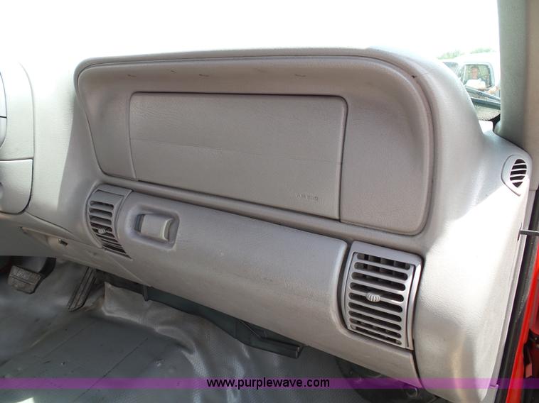 image for item J4838 1998 Chevrolet 1500 Ext. Cab pickup truck