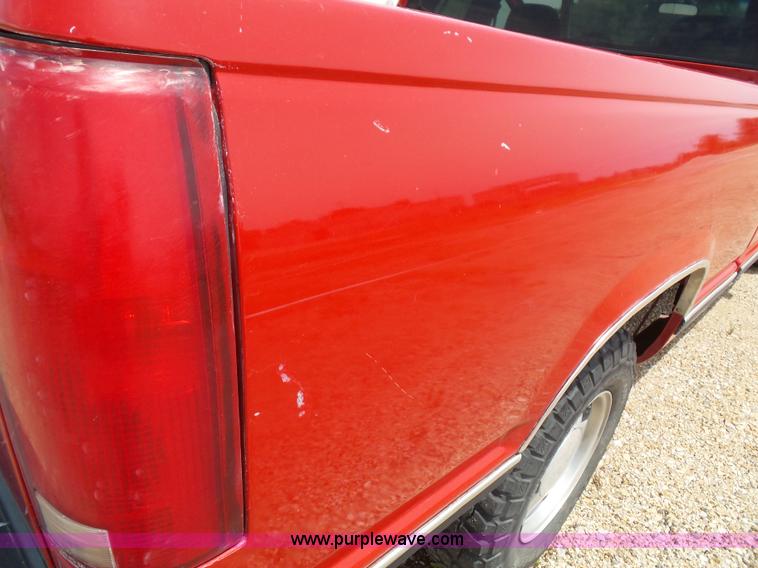 image for item J4838 1998 Chevrolet 1500 Ext. Cab pickup truck