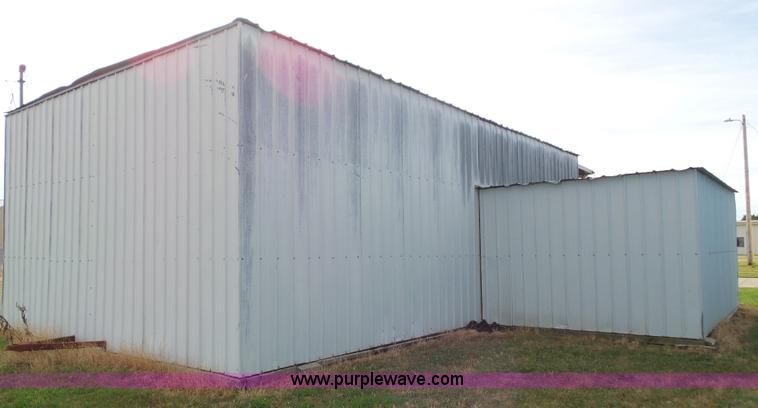 image for item J4848 Portable airplane hanger