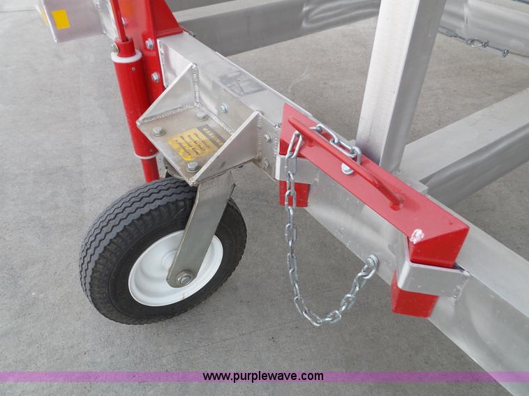 image for item J4851 2011 KCI GSE passenger boarding ramp