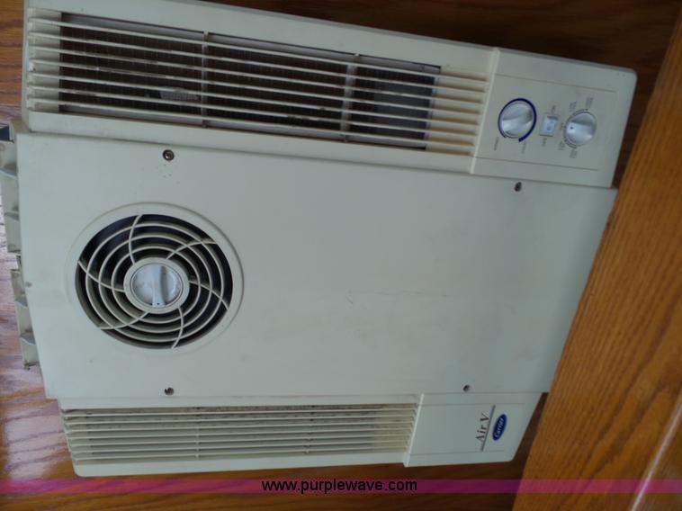 image for item J6028 1994 Ford F53 trolley