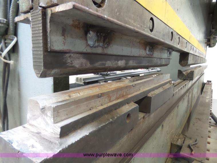 image for item J6029 Hydra-Tool Company 155-12H press brake