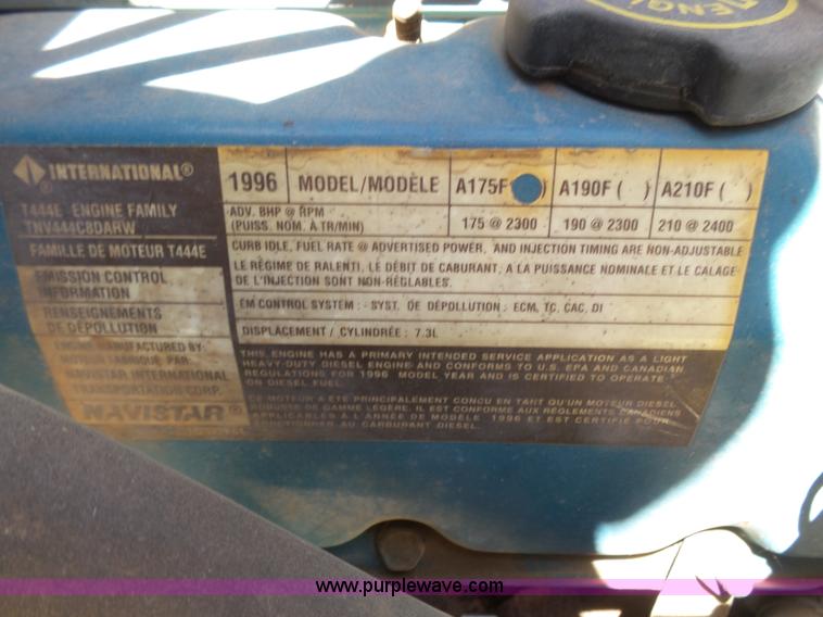 image for item J6031 1997 International 4700 rollback truck