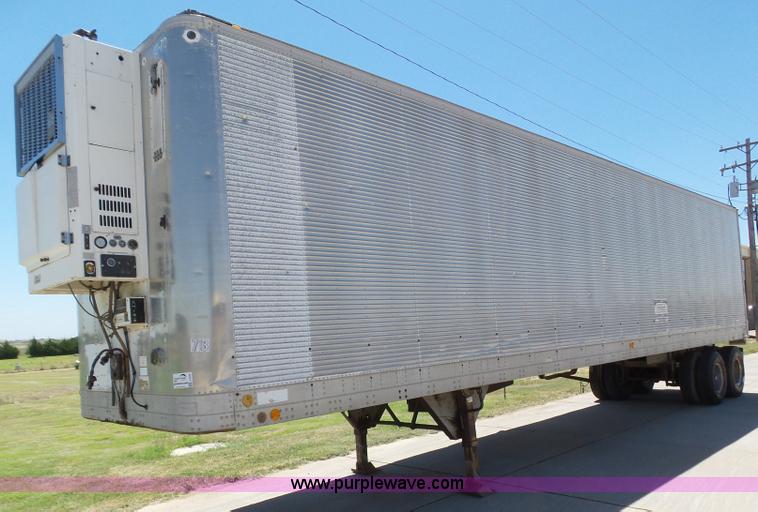 image for item J6035 1978 Fruehauf A9-8576-42-6PR refrigerated van trailer