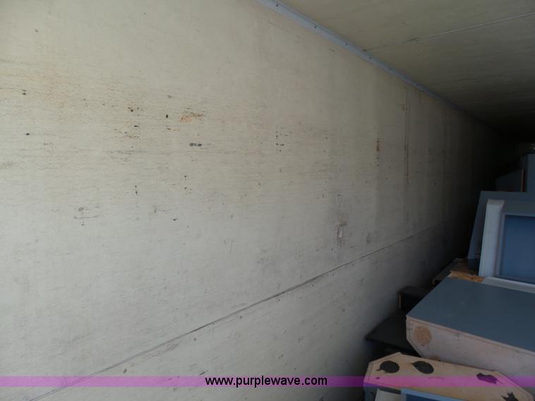 image for item J6035 1978 Fruehauf A9-8576-42-6PR refrigerated van trailer