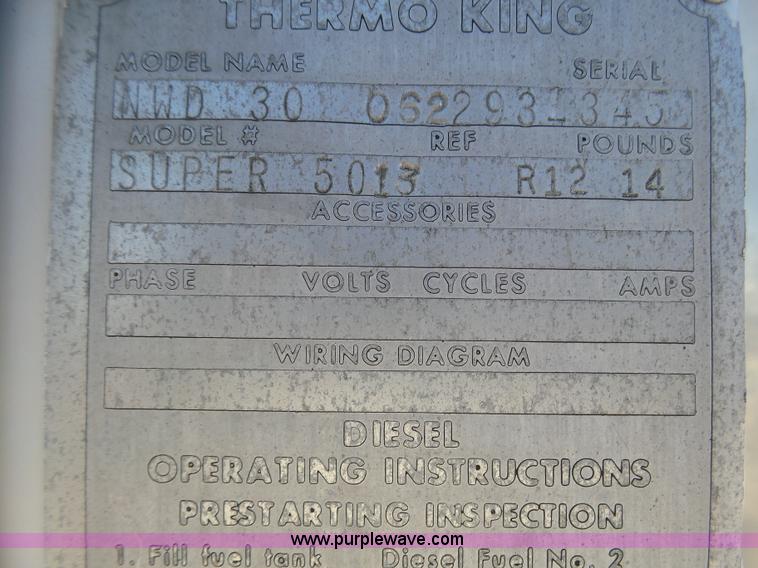 image for item J6035 1978 Fruehauf A9-8576-42-6PR refrigerated van trailer