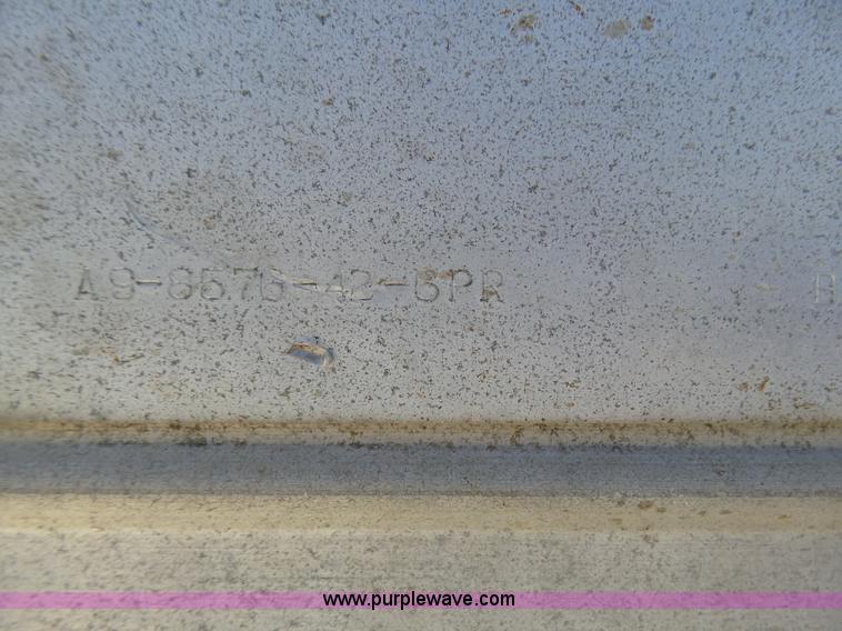 image for item J6035 1978 Fruehauf A9-8576-42-6PR refrigerated van trailer