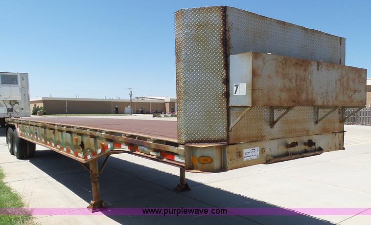 image for item J6036 1962 Load Craft JT908PB flatbed trailer