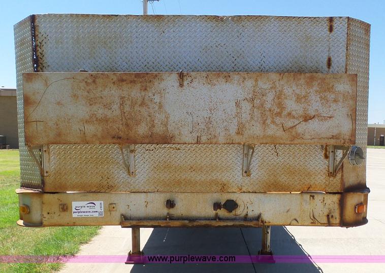 image for item J6036 1962 Load Craft JT908PB flatbed trailer