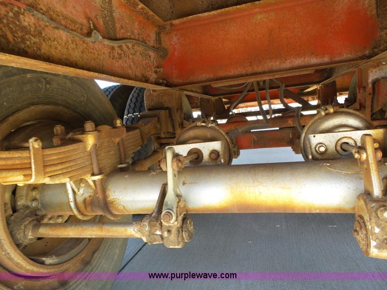 image for item J6036 1962 Load Craft JT908PB flatbed trailer