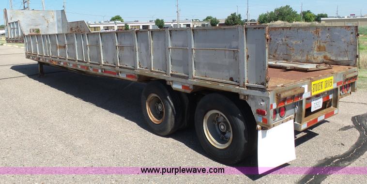 image for item J6037 1978 Fontaine DPT-3-5042 drop deck trailer