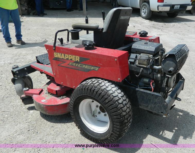 image for item J8853 Snapper ZM2501KH lawn mower