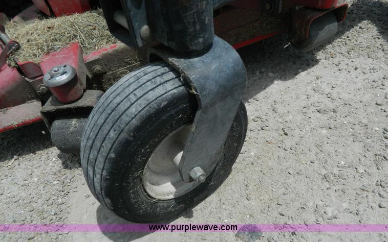 image for item J8853 Snapper ZM2501KH lawn mower