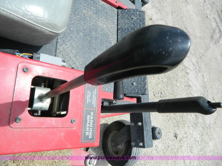image for item J8853 Snapper ZM2501KH lawn mower