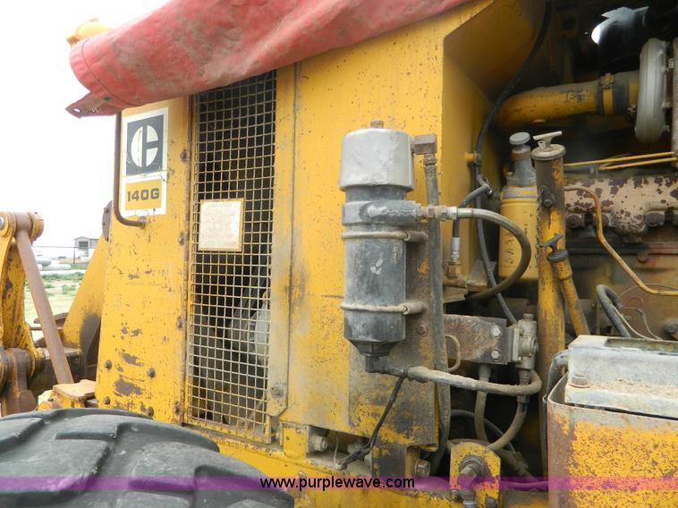 image for item J8875 1976 Caterpillar 140G motor grader