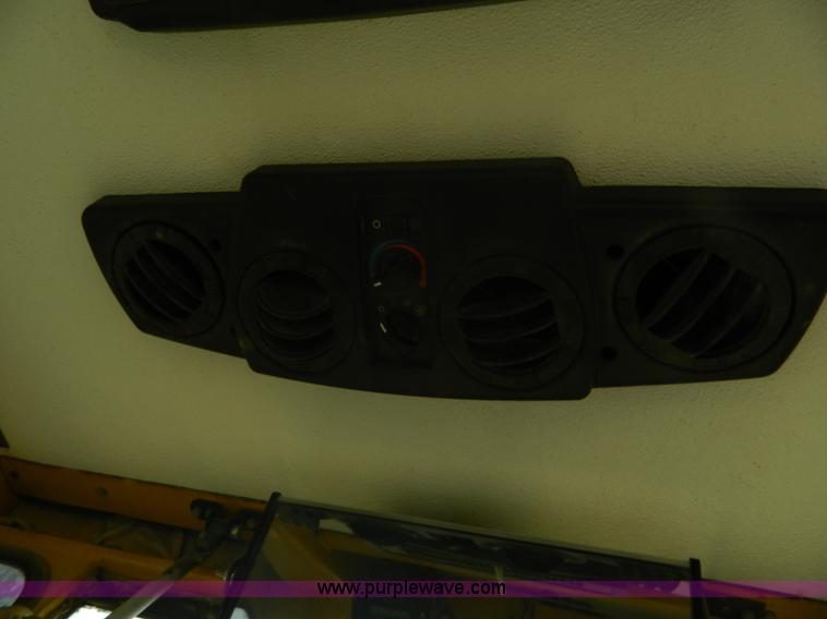 image for item J8875 1976 Caterpillar 140G motor grader