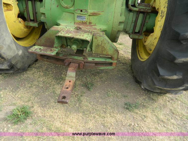 image for item J8876 John Deere 5020 tractor