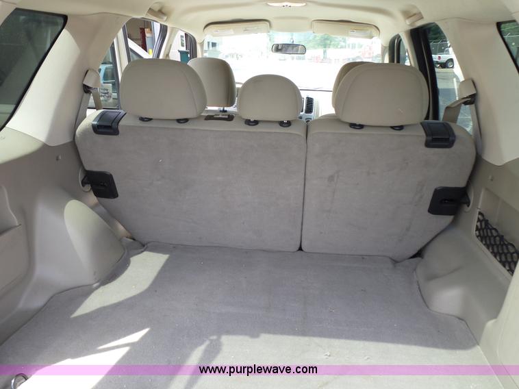 image for item K2183 2005 Ford Escape XLT SUV