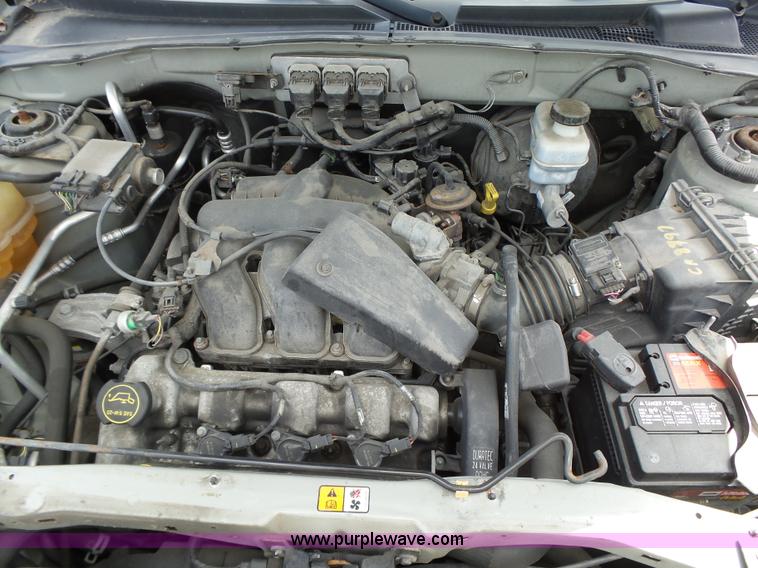 image for item K2183 2005 Ford Escape XLT SUV