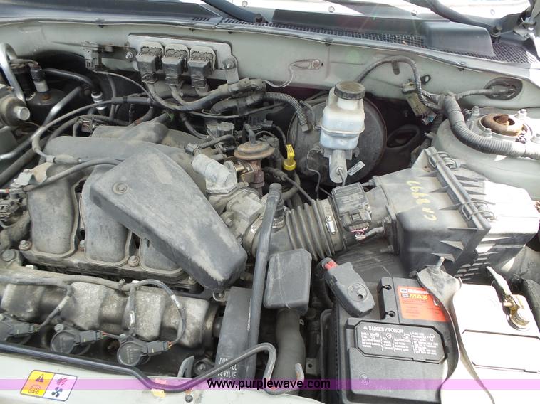 image for item K2183 2005 Ford Escape XLT SUV