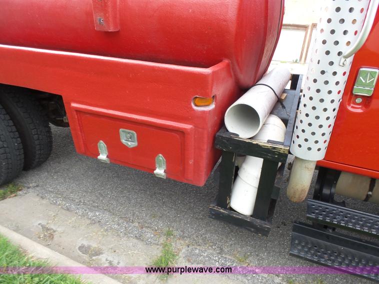 image for item K3178 1997 International 4700 Crew Cab tanker fire truck