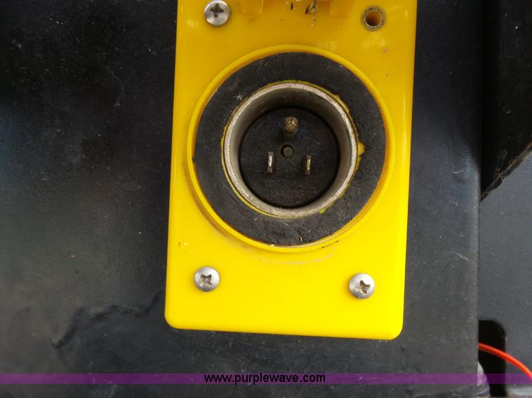 image for item K3178 1997 International 4700 Crew Cab tanker fire truck