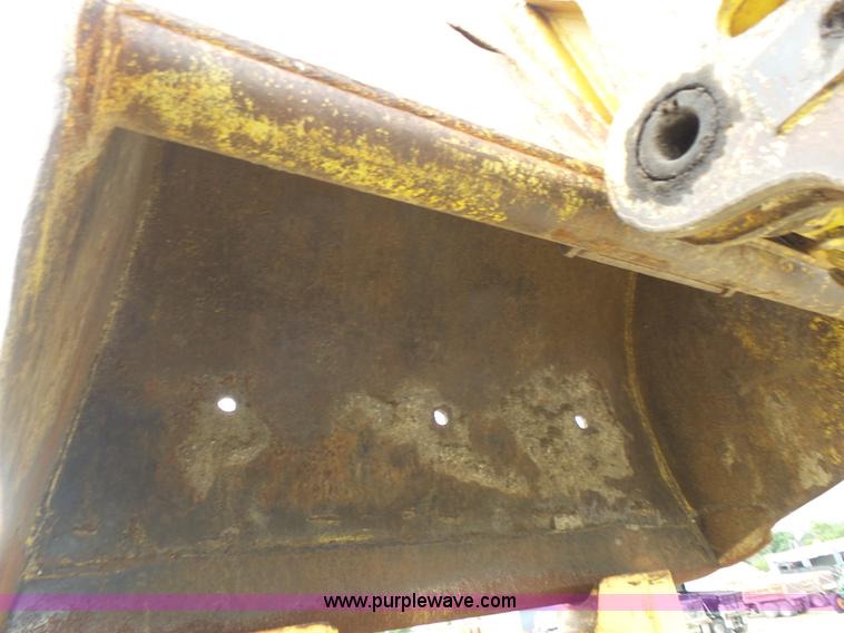 image for item K3184 Gradall G440 rubber tired excavator