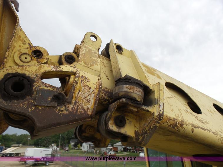 image for item K3184 Gradall G440 rubber tired excavator