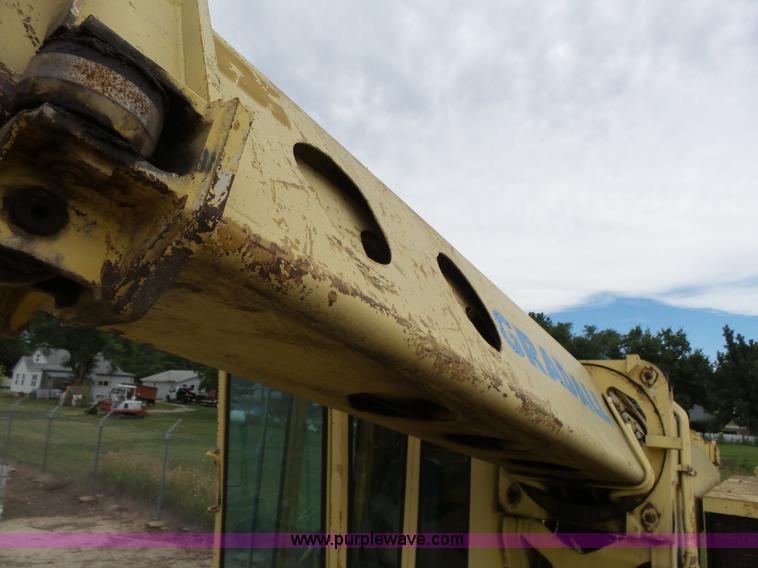 image for item K3184 Gradall G440 rubber tired excavator