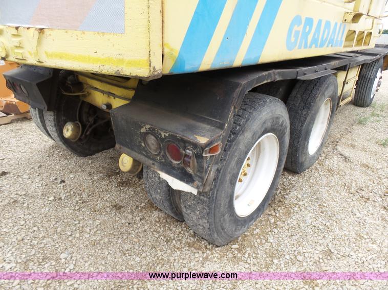 image for item K3184 Gradall G440 rubber tired excavator