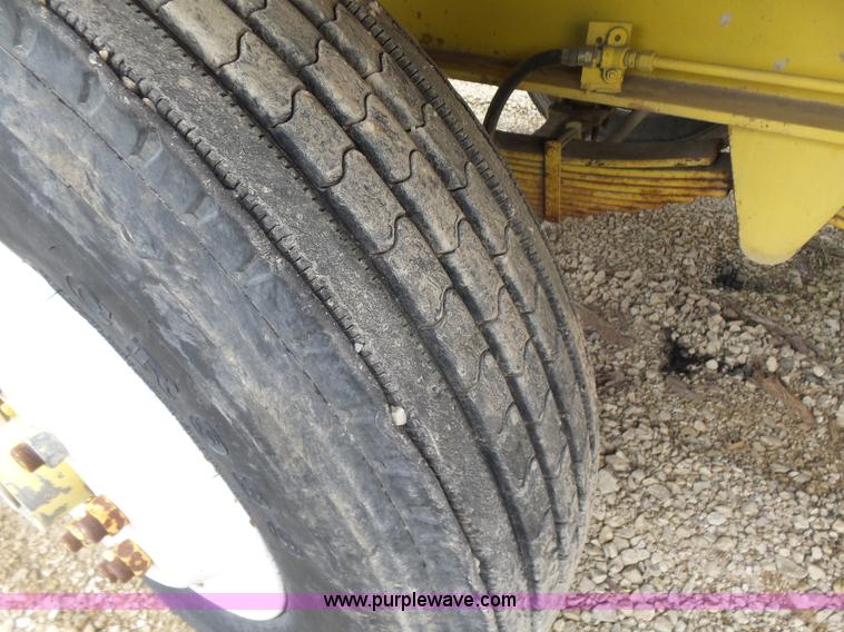 image for item K3184 Gradall G440 rubber tired excavator