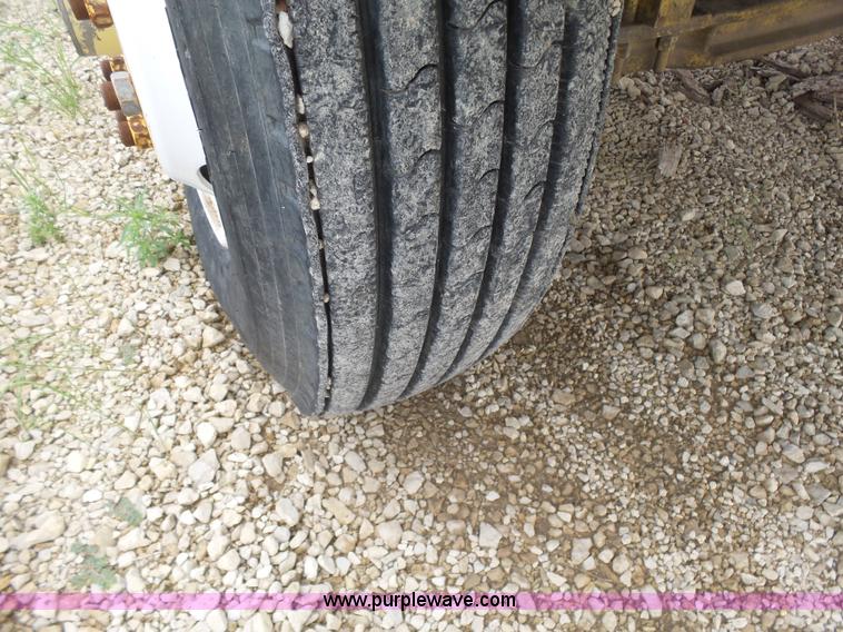image for item K3184 Gradall G440 rubber tired excavator