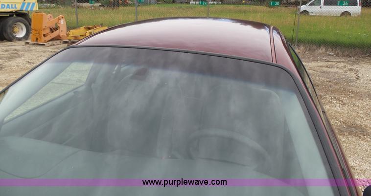 image for item K3185 2005 Ford Taurus